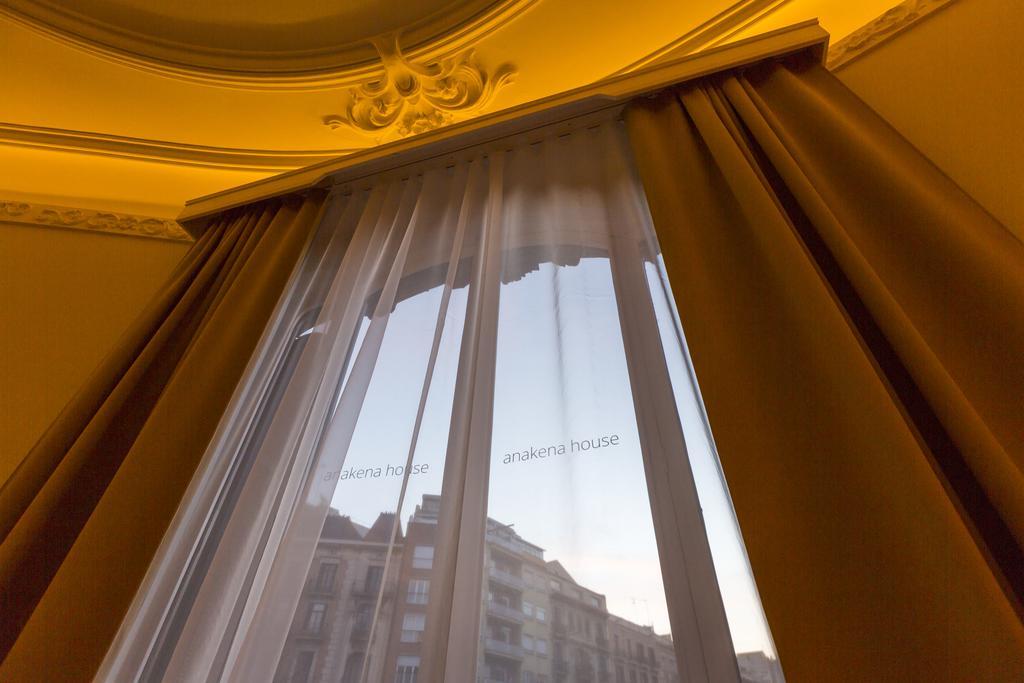 Anakena House Bed & Breakfast Barcelona Exteriör bild