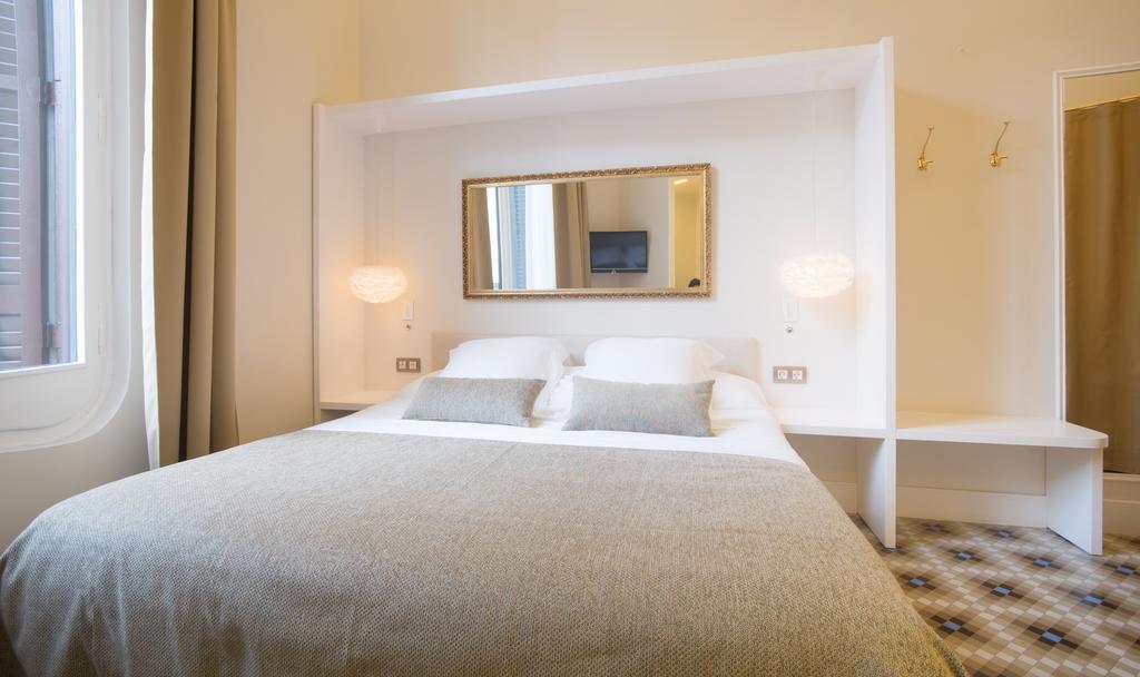 Anakena House Bed & Breakfast Barcelona Exteriör bild