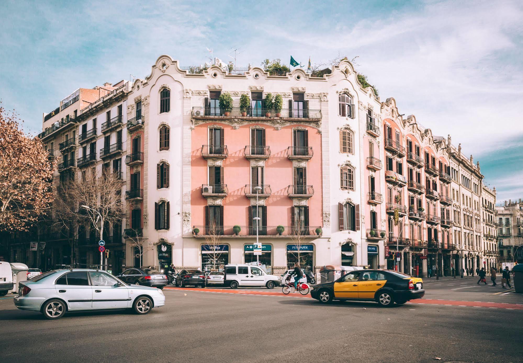 Anakena House Bed & Breakfast Barcelona Exteriör bild